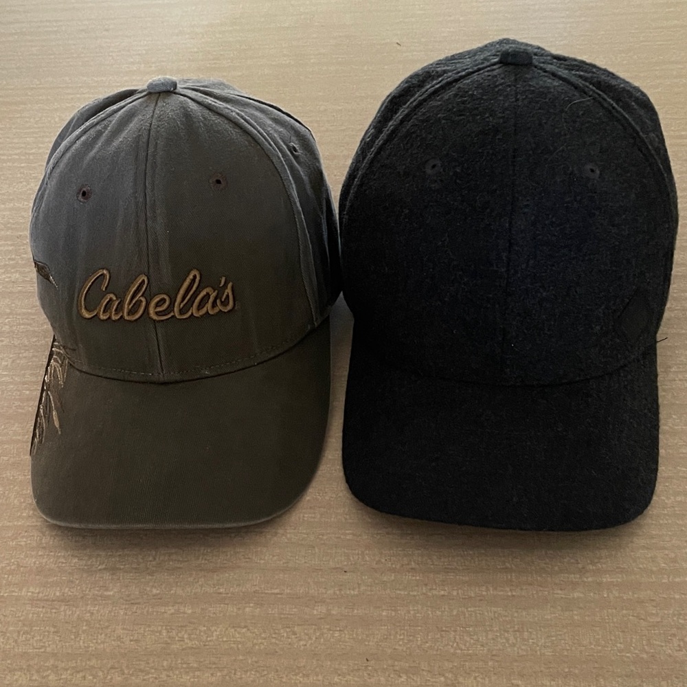 Cabela's Lt. Brown and Columbia Charcoal Men's Hats Set of 2